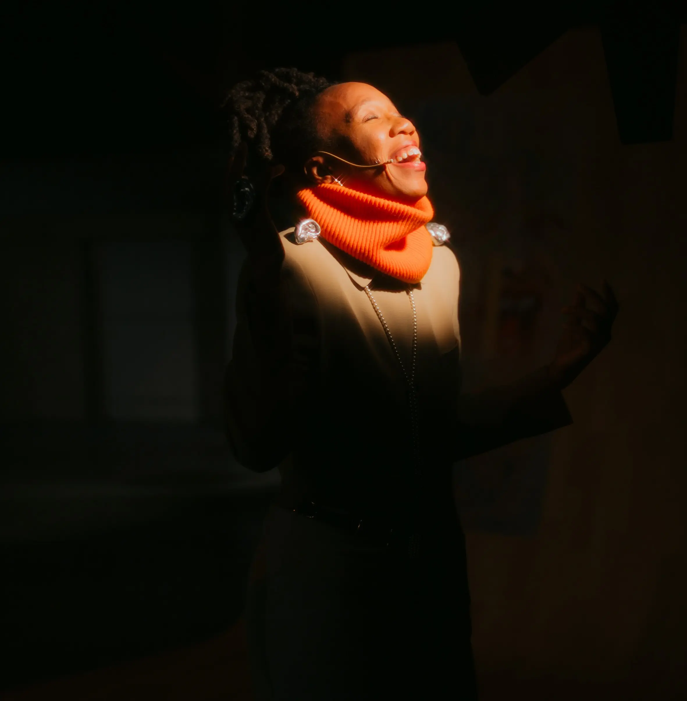 BEHINDMYFOURWALLS1_047_c_hannafasching